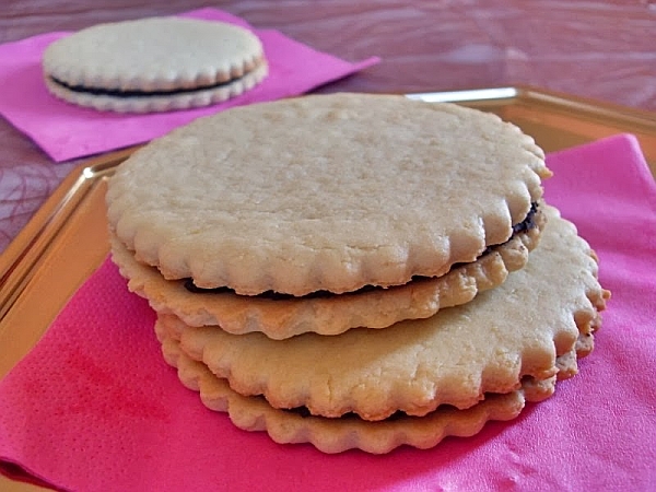 Sablés fourrés au chocolat (Vegan)