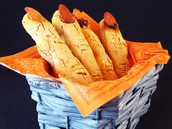 Pain halloween au doigts de sorcière